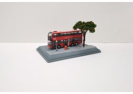 1:120模型 - 丹尼士歐盟第六代環保巴士十一點三米(連場景) (路線64K)