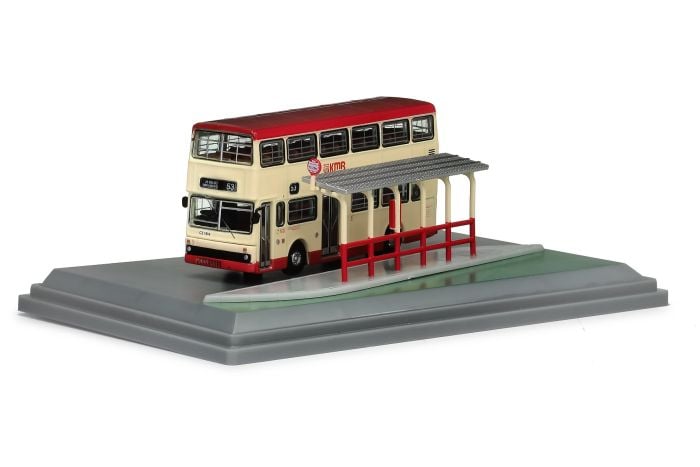 1:120 MODEL - MCW METROBUS 9.7M (RT.53)